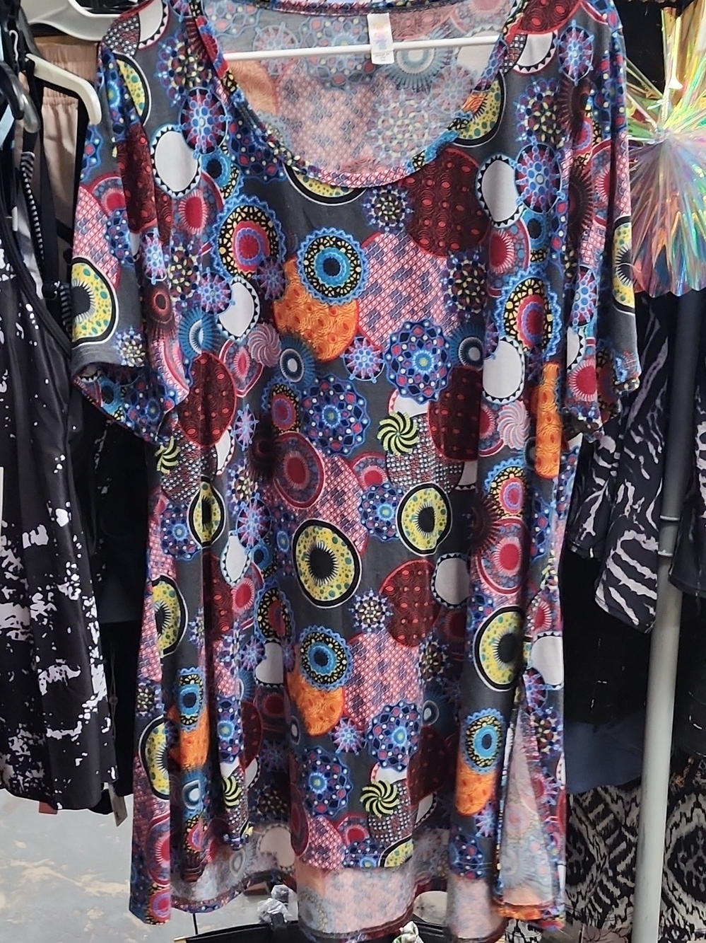 LuLaRoe Multicolor Abstract Circle Print Tunic - Blue Red Orange Yellow White